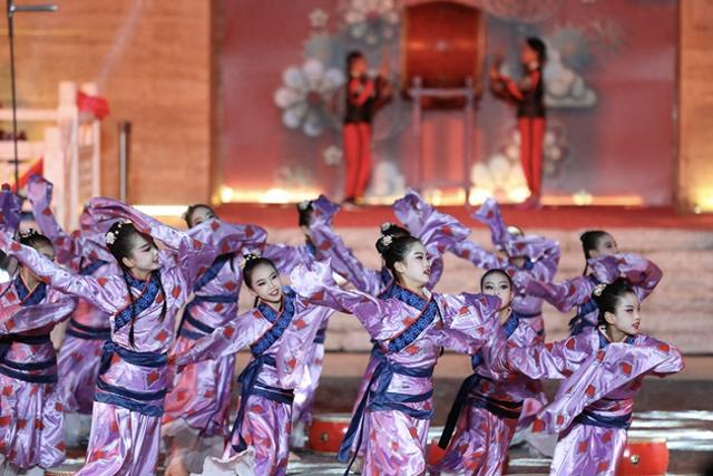 北京城市副中心：在古城遗址“玩”转汉风过中秋