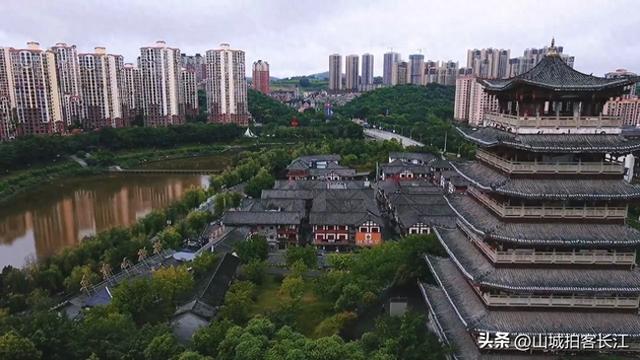 重庆和四川交界的宝藏郊区，因动物和美食享誉世界，你去过吗？