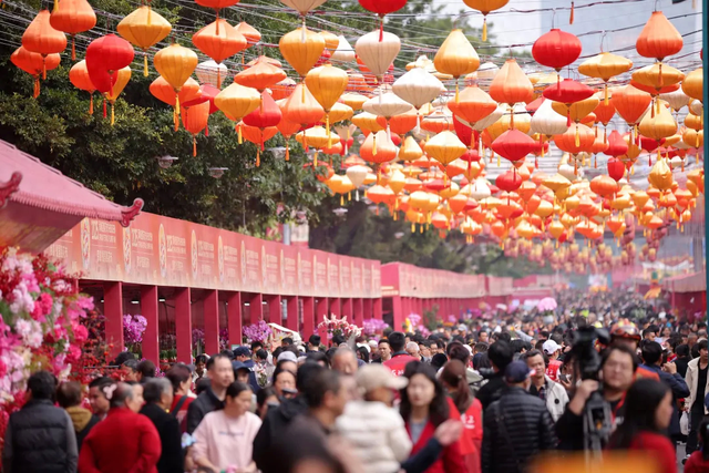 坐地铁逛花市！这份地铁攻略带你“行花街”