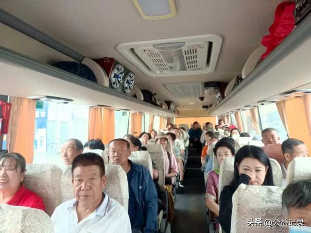 情暖计生家庭,共享美好时光