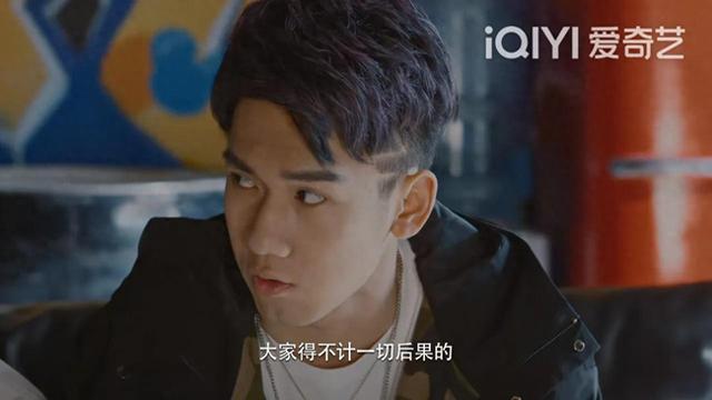 奥特曼打斧头帮（猎铠打不过考拉）