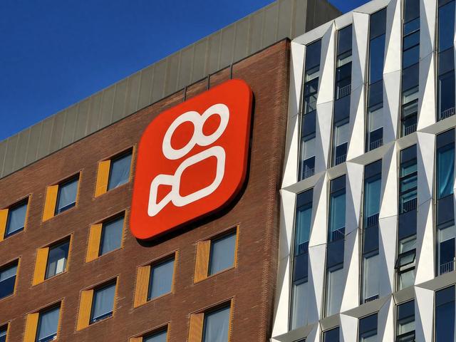 快手直播间出现大量色情内容，海淀警方称接到多个群众报案 快手回应：平台遭到黑灰产攻击，已报警