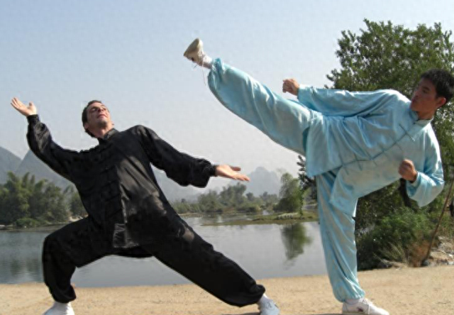 你清楚吗？为什么每天一小时太极拳有作用。否则：可能无用功！