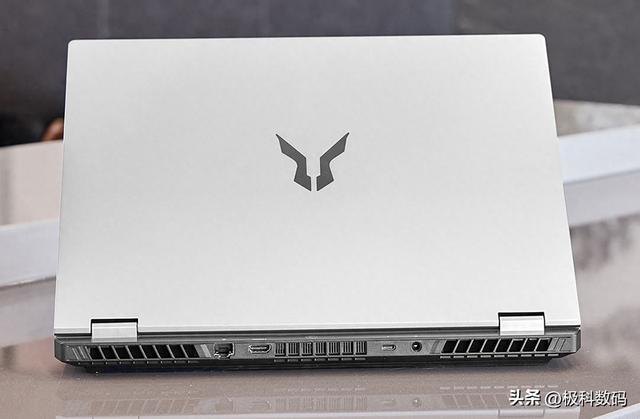 联想来酷战7000，机械革命极光X潮玩版，同14650HX+5060，哪家强