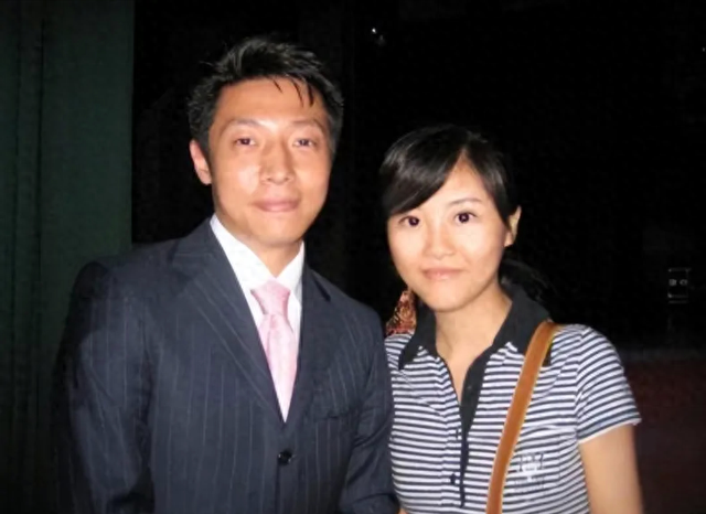 她是央视主持人，和撒贝宁同居4年，如今却变成这样