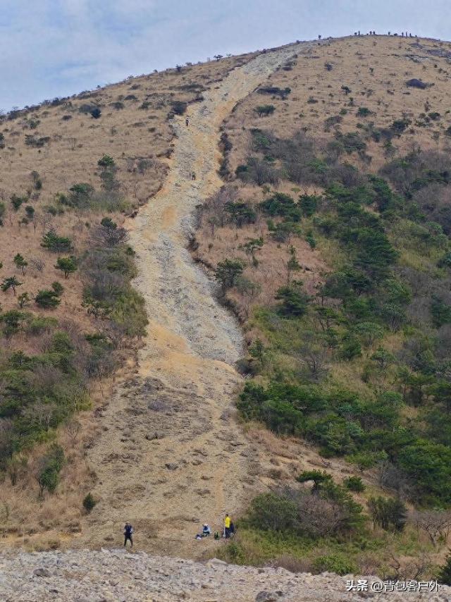 徒步“华东第一虐”——千八线：一场考验灵魂的登山朝圣