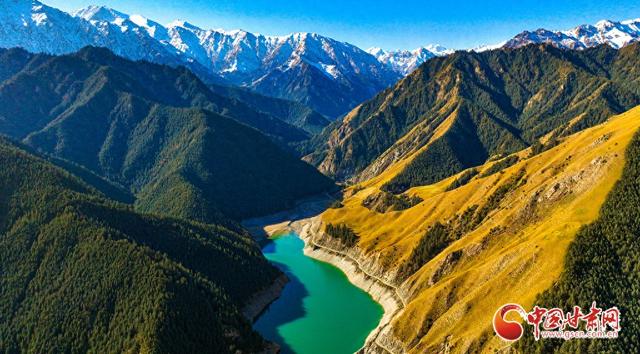 陇拍客丨民乐：雪后祁连山景色美