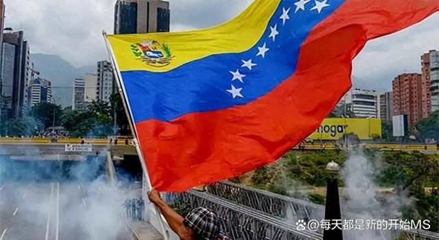 委内瑞拉战火重燃！美军压境战机频起，马杜罗5000枚导弹对抗到底