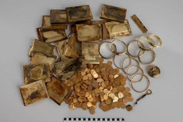 徒步中挖到价值两百万多元宝藏，捷克两名登山客可得10%作奖金