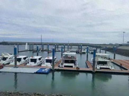 碧海银沙、海风沁人，福建藏着一个这么美的“蓝眼泪”圣地！