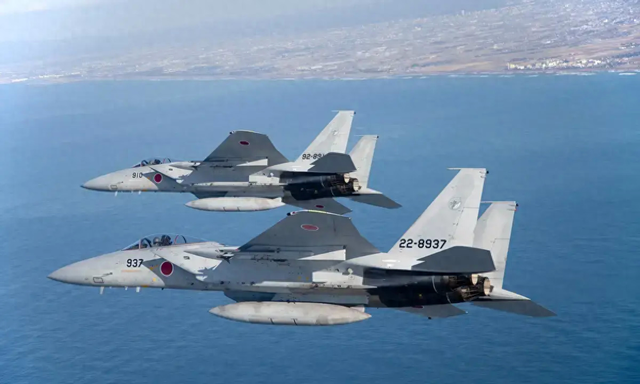 收官！山东舰辽宁舰先后返航，美国最期待的双航母编队没出现？