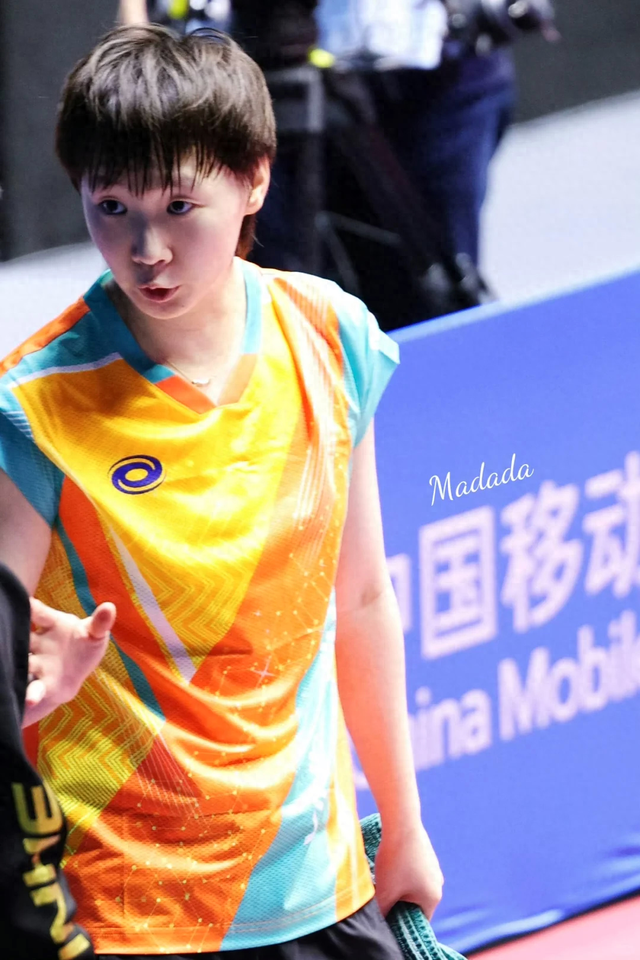 全运爆冷！全国冠军1:3输球，王楚钦失误致丢局，王曼昱全场最佳