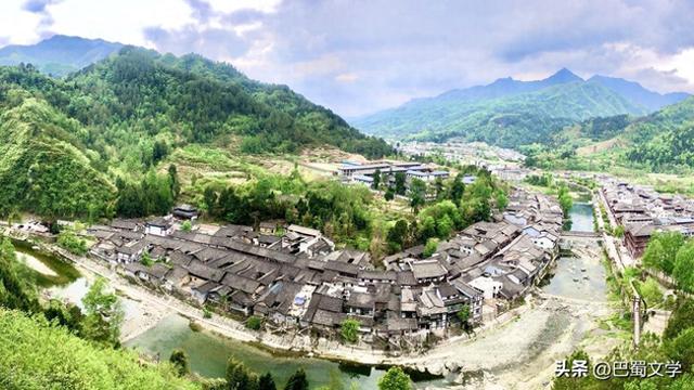 散文：走进青木川