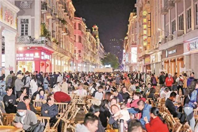 千年茶韵演绎百年中山路骑楼浪漫