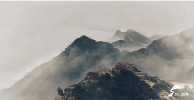 组图丨看到雨后的泰山，才知道原来水墨画是写实的！