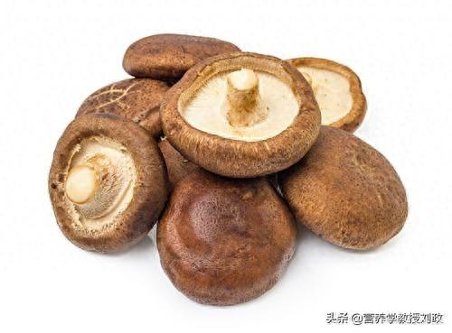 小鸡炖蘑菇是什么意思（战疫情）