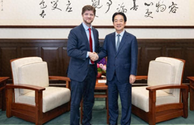 赖清德喊话特朗普：若能让大陆放弃一件事，就能得到诺贝尔和平奖