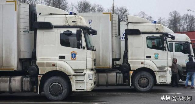 俄乌双方交换士兵遗体：俄罗斯将1003名阵亡乌克兰军人遗体移交乌克兰，接收26名阵亡俄罗斯士兵遗体