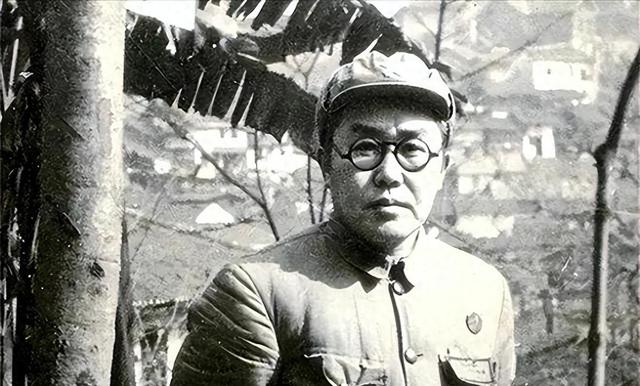 他连任重庆市委书记和上海市委书记，58岁被关押，67岁含冤而逝