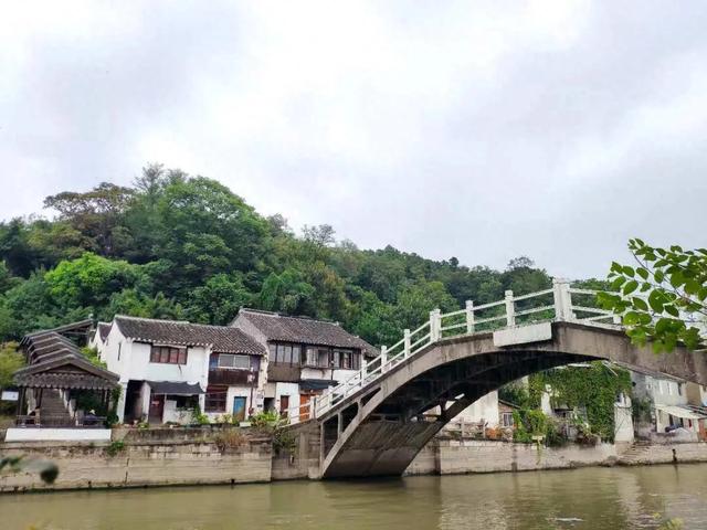 宜兴往事：《蜀山南街一瞬》（作者 黑陶）