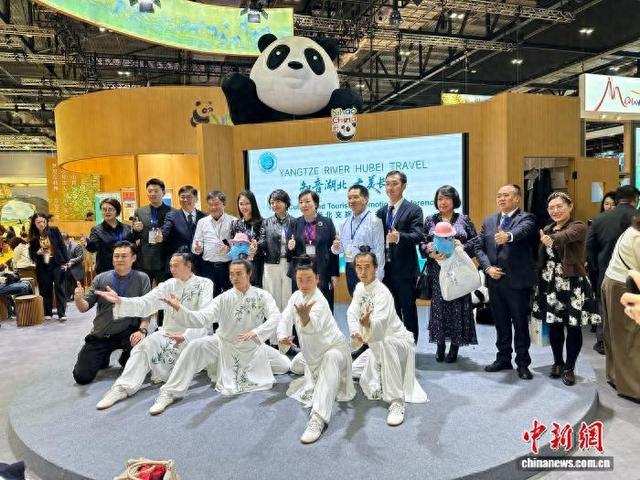 中国展区摘得2025年伦敦世界旅游交易会“最佳展区设计大奖”
