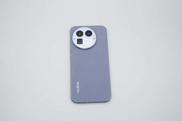 真我GT8 Pro充电体验全复盘：功率曲线与时长对比及优化设置详解