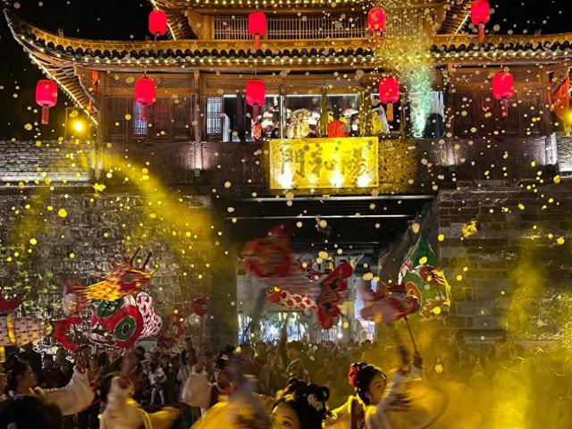 “一尾鱼灯”点亮乡村文化