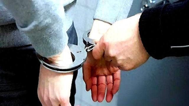 对中国渗透没白费！美国扶持的“内鬼”，早已开始在中国露头了！