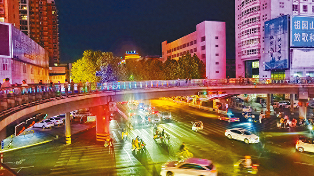 灯火璀璨点亮市民夜生活