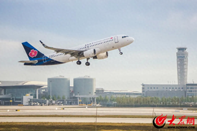 为生命等待的21分钟：青岛航空架起 千里“心”通道