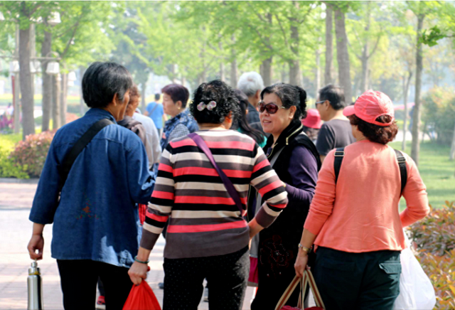 为什么说长途旅游，尽量不要和朋友一起?过来人:就怕回来，朋友没得做