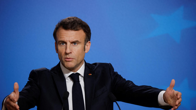 马克龙通告全球，法国将建造新型核动力航母，有一个问题浮出水面