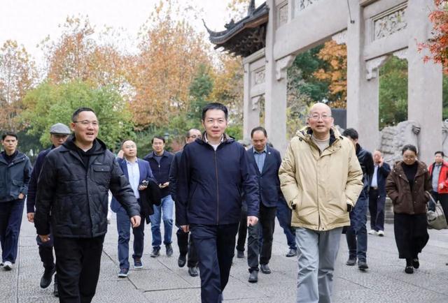 解码“产城人文湖”融合发展新画卷