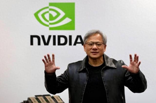 黄仁勋：总感觉公司快倒闭了，英伟达4万亿市值的危机意识