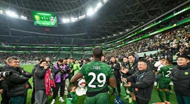 中超动态！12月15日早上，中超传来法比奥、国安队、中国队的消息