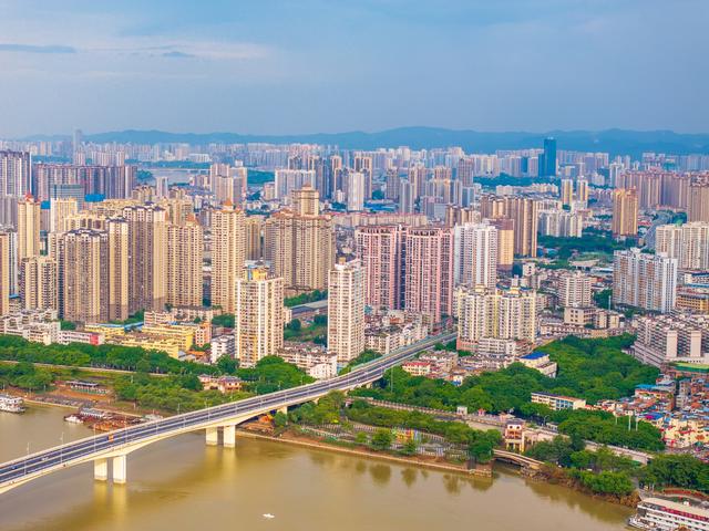 萍乡“黑马”湘东：安源没预料，上栗没料到，今成全国焦点