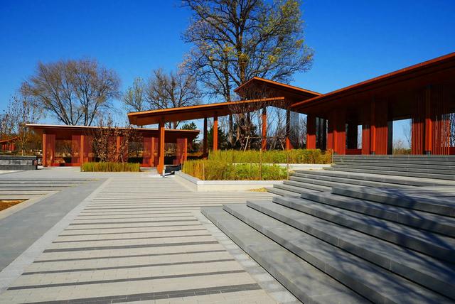 海淀北部添绿珠 玉河湿地映古辉