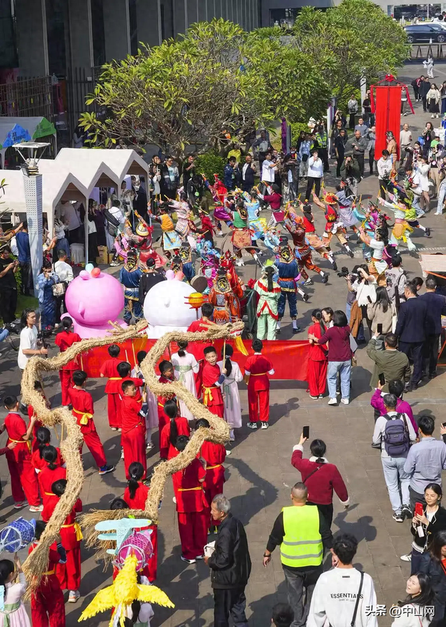 文旅融合绽芳华！中山文旅集团携双IP亮相2025湾区文采会