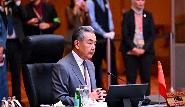 前脚握手言欢，后脚就要撕合同？澳方这变脸速度让人措手不及