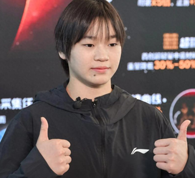 被百万网红公开内涵仅4天，全红婵巧妙回应14字，让全妈松了口气