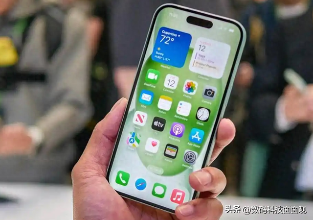 苹果开始重视屏幕护眼，iPhone17新增护眼功能，与小米15对比