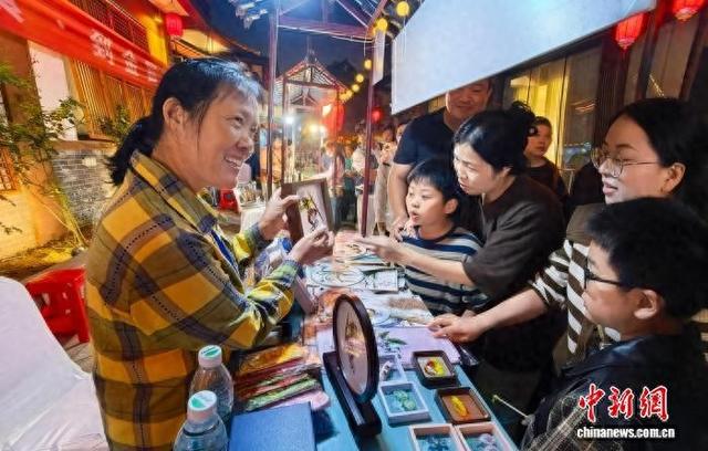 运河沿线近百项非遗集中亮相江苏淮安
