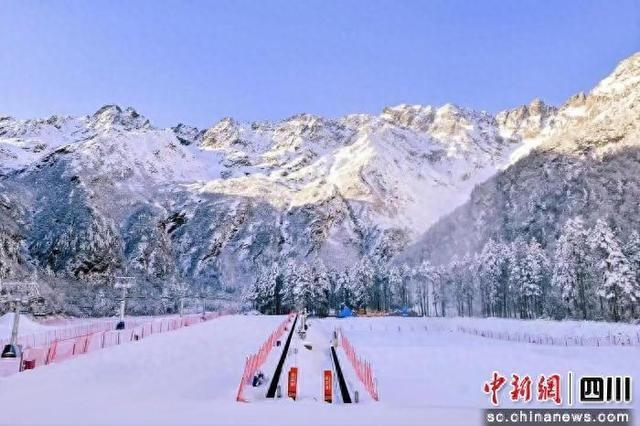 阿坝发放消费券 冰雪“冷资源”撬动旅游“热经济”