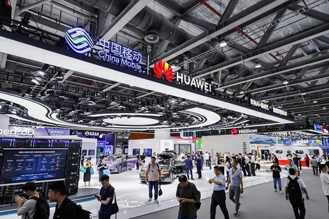 华为亮相2025中国移动全球合作伙伴大会 共创全场景智慧未来