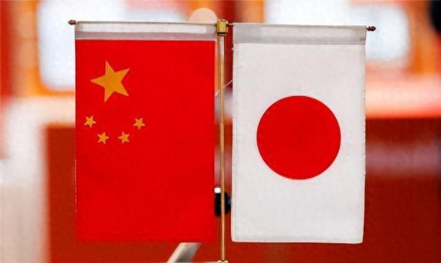 一架专机抵京，日高官满脸严肃，中方把话挑明：不见高市早苗