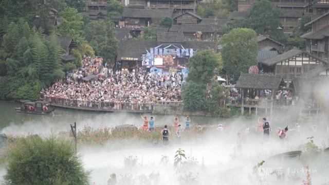蝶变乌江寨：从黔北山村到国际旅游度假区
