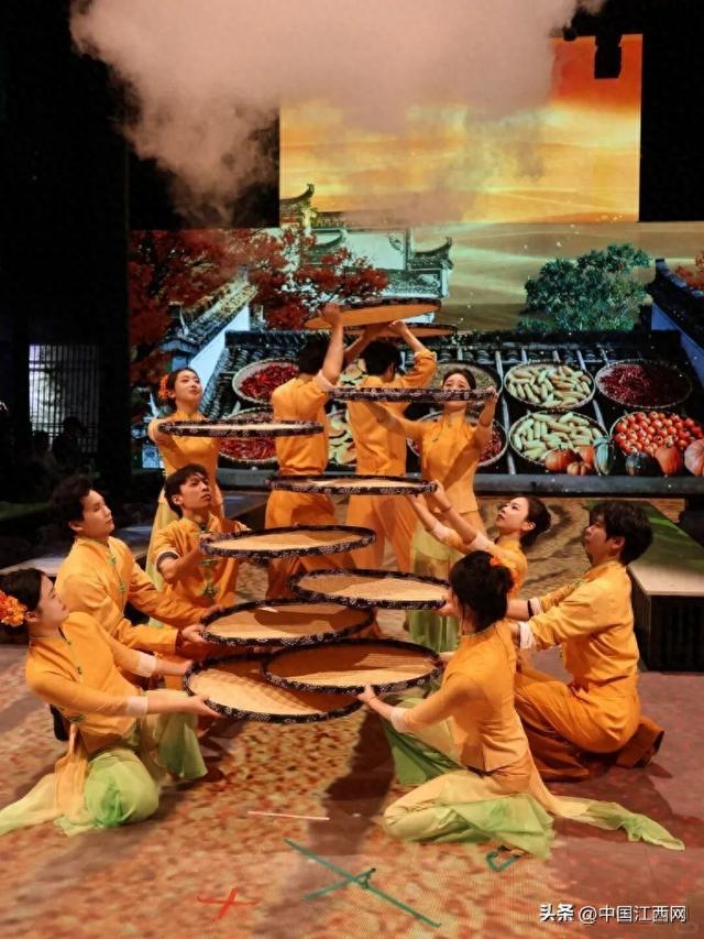 婺源《江湾宴遇 》开宴！品尝穿越千年的餐秀演艺