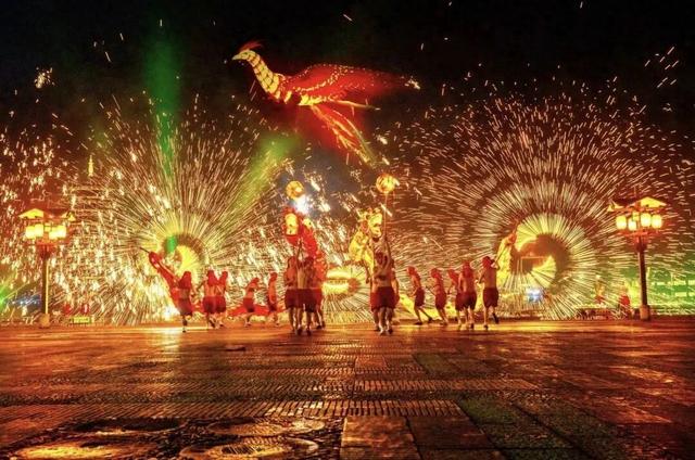 十一去哪玩？10月1日烟台栖霞市迎来苹果丰收季嘉年华！不要门票！网红美食、亲子游乐等不限量福利免费送