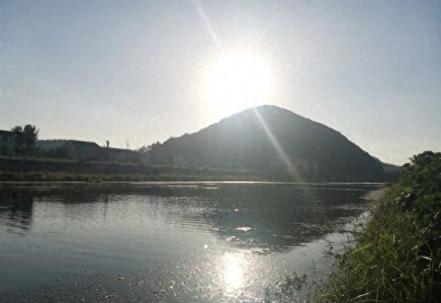 钓鱼看漂游戏攻略（到陌生水域作钓）