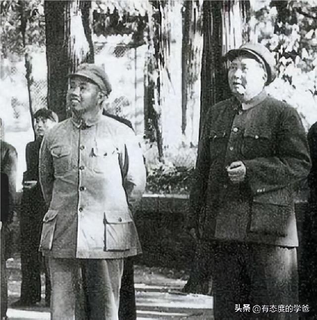 毛主席最喜爱的将领是谁？四位开国上将霸榜，旋风司令排第一